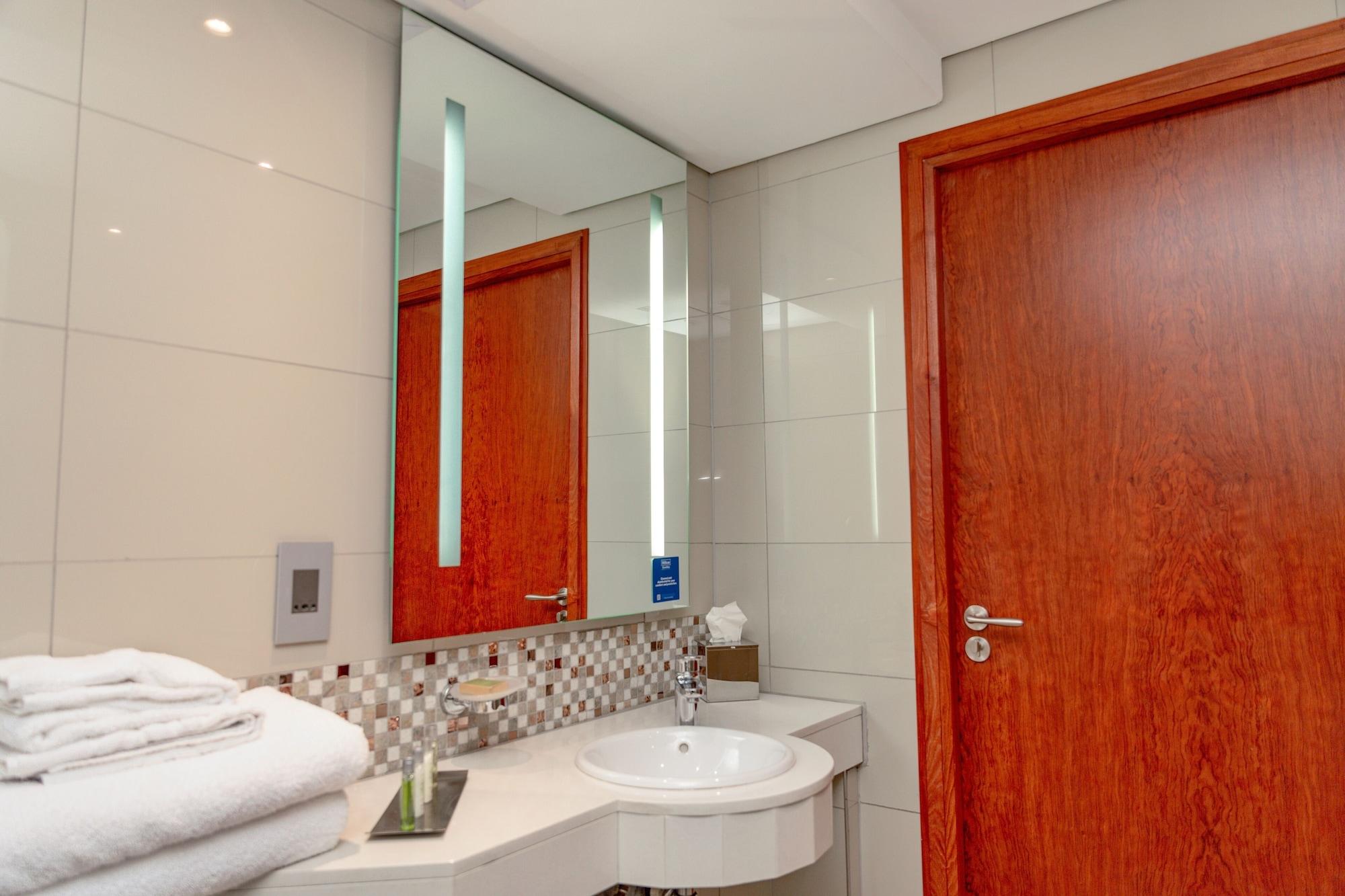 Hilton Garden Inn Society Business Park Lusaka Exterior photo